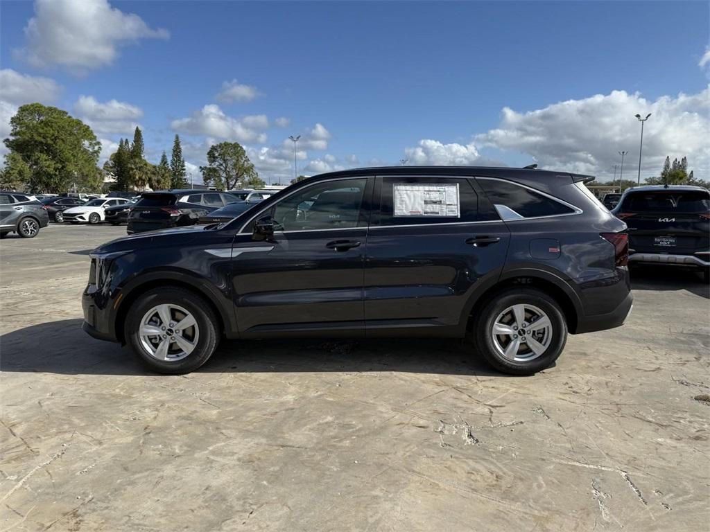 new 2025 Kia Sorento car, priced at $31,590