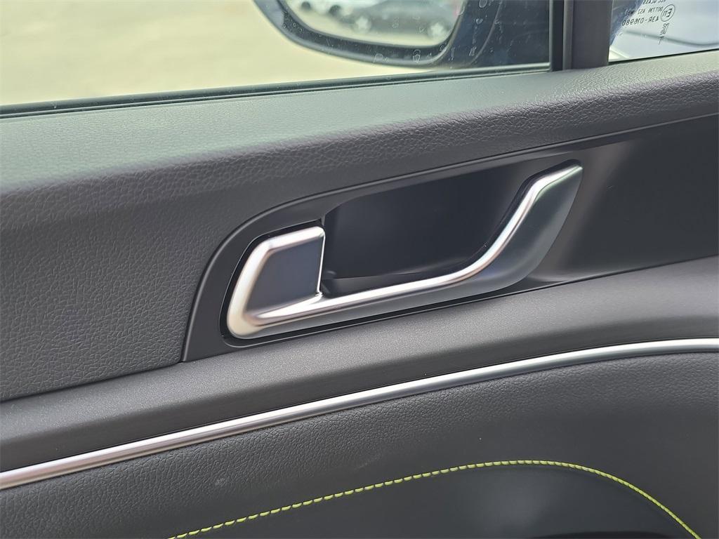 new 2026 Kia K5 car, priced at $32,443