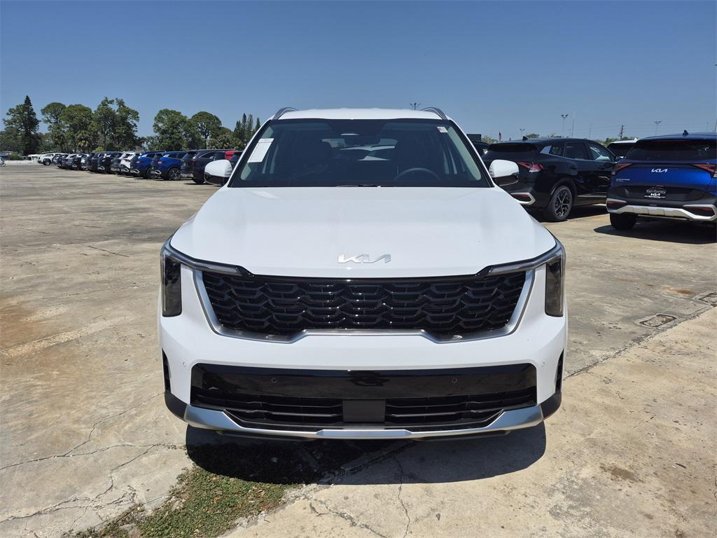 new 2025 Kia Sorento car, priced at $35,025