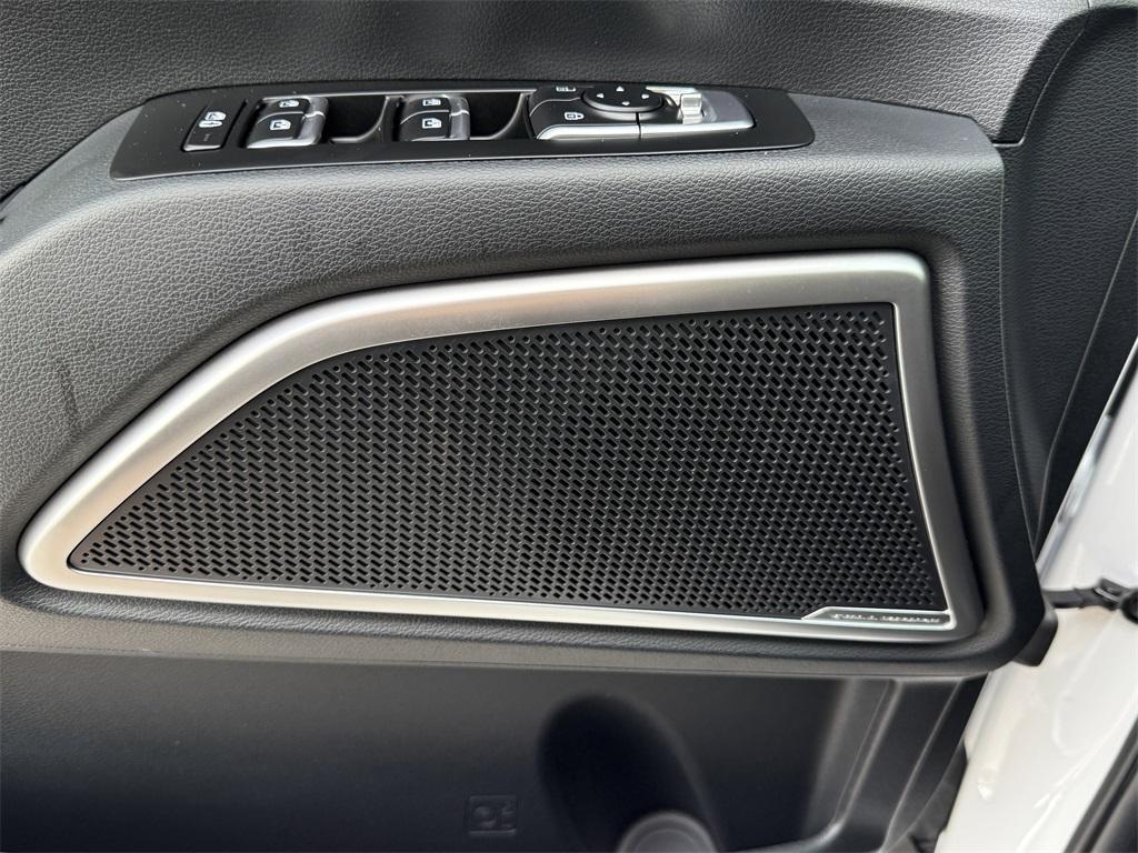 new 2025 Kia Telluride car, priced at $38,115