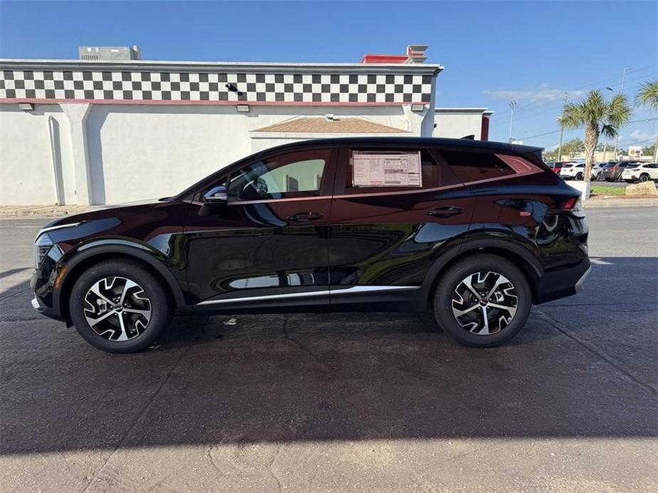 new 2025 Kia Sportage car, priced at $31,090