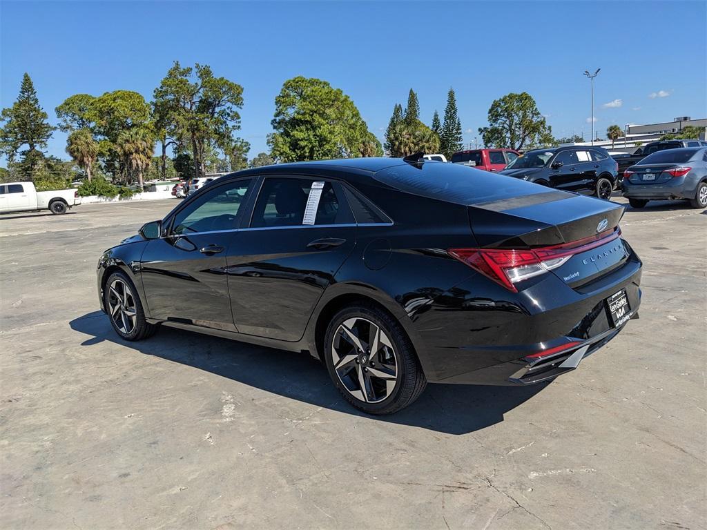used 2022 Hyundai Elantra car, priced at $16,252