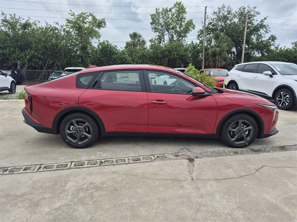 new 2025 Kia K4 car, priced at $24,235