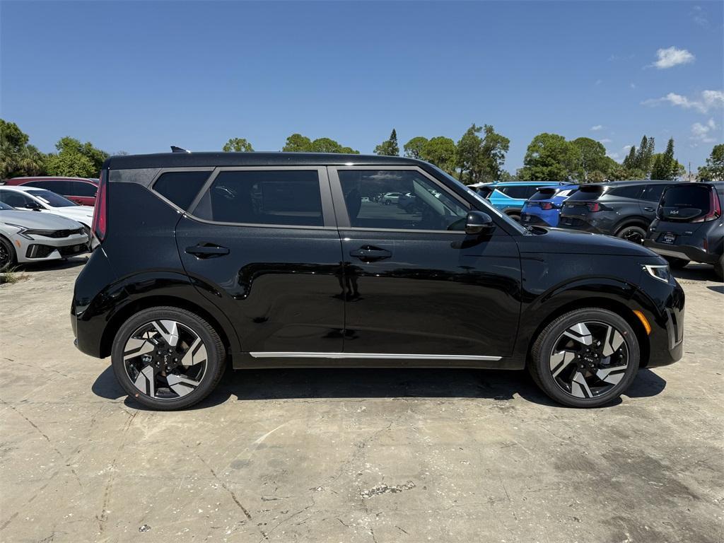 new 2025 Kia Soul car, priced at $27,970