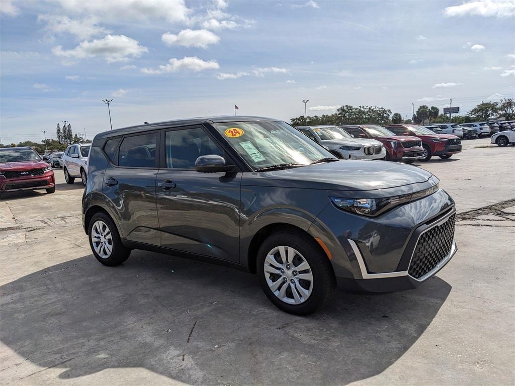 used 2024 Kia Soul car, priced at $17,351