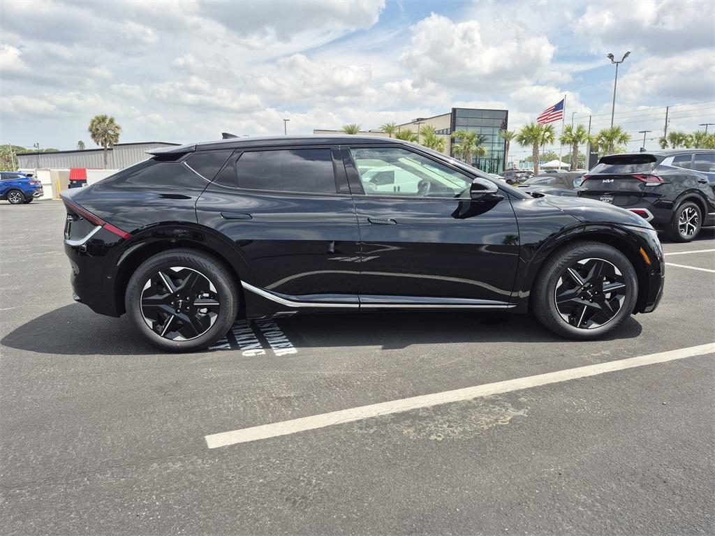 new 2025 Kia EV6 car, priced at $48,385