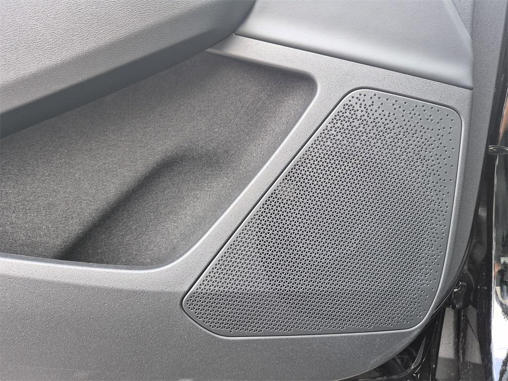 new 2025 Kia EV6 car, priced at $48,385