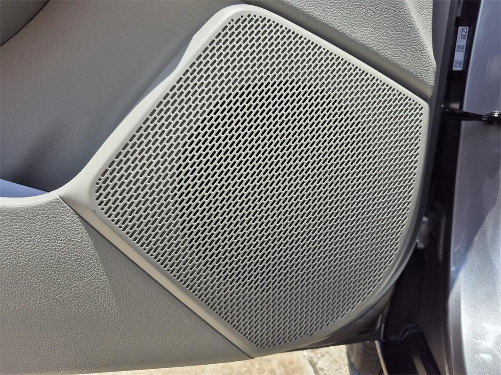 new 2025 Kia Soul car, priced at $19,980