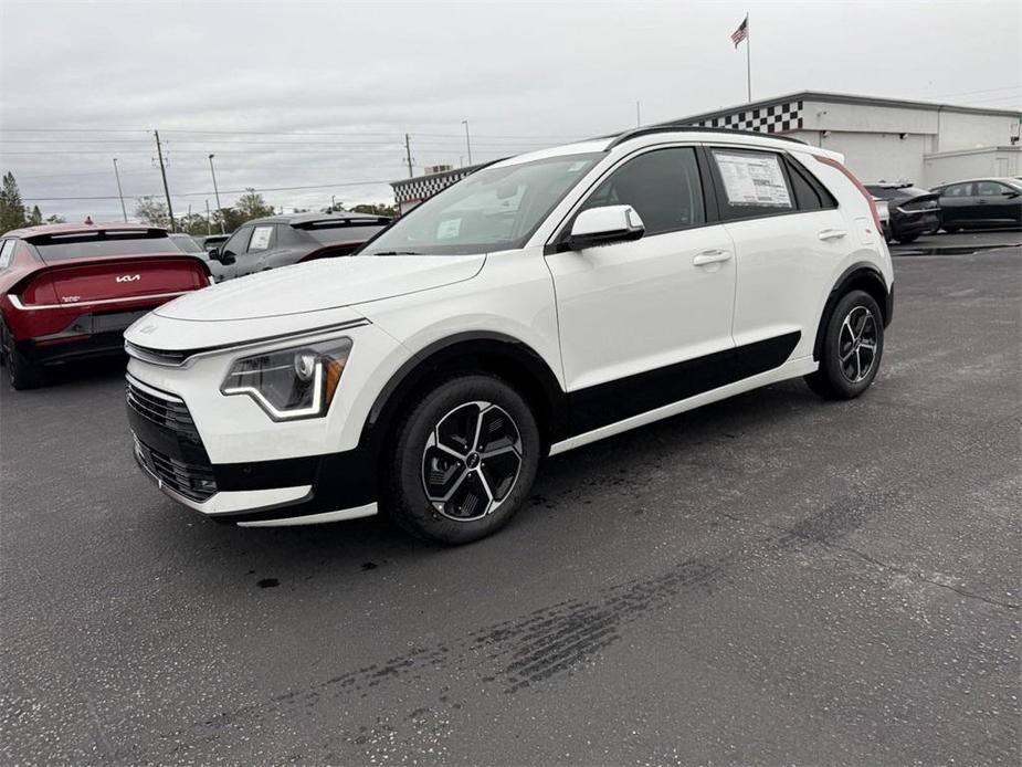 new 2025 Kia Niro car, priced at $33,695