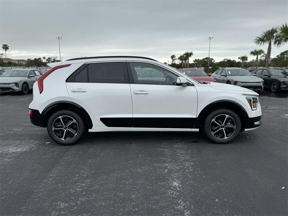 new 2025 Kia Niro car, priced at $33,695