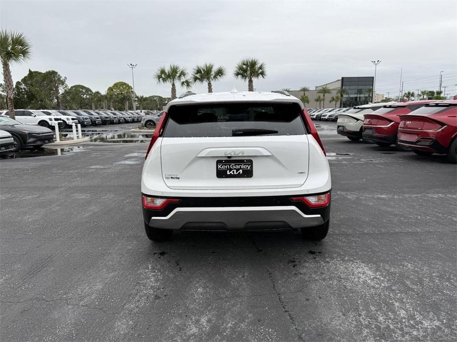 new 2025 Kia Niro car, priced at $33,695