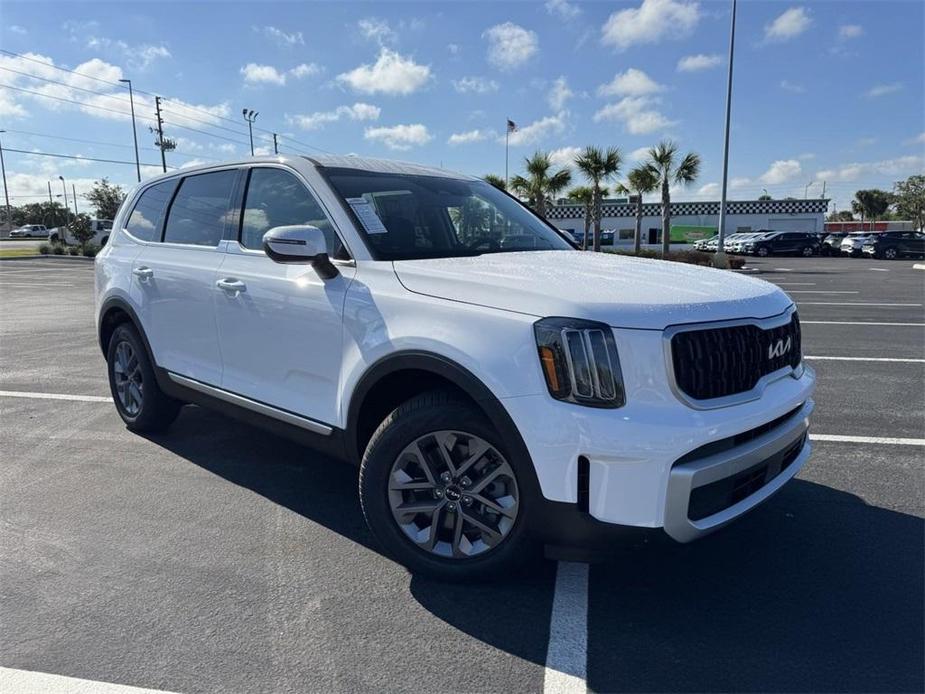 new 2025 Kia Telluride car, priced at $38,305