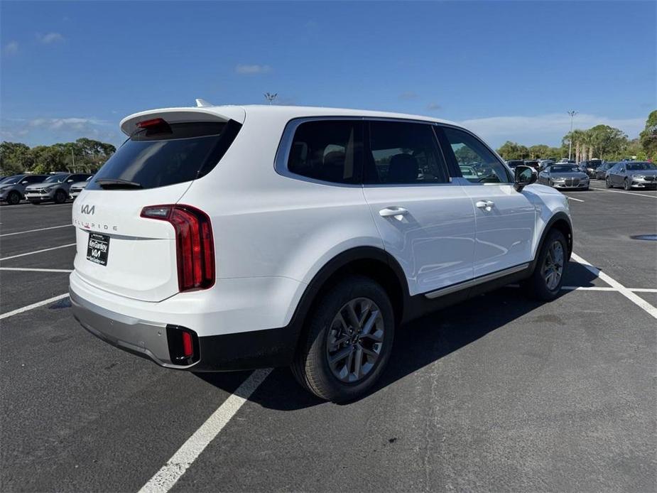 new 2025 Kia Telluride car, priced at $38,305