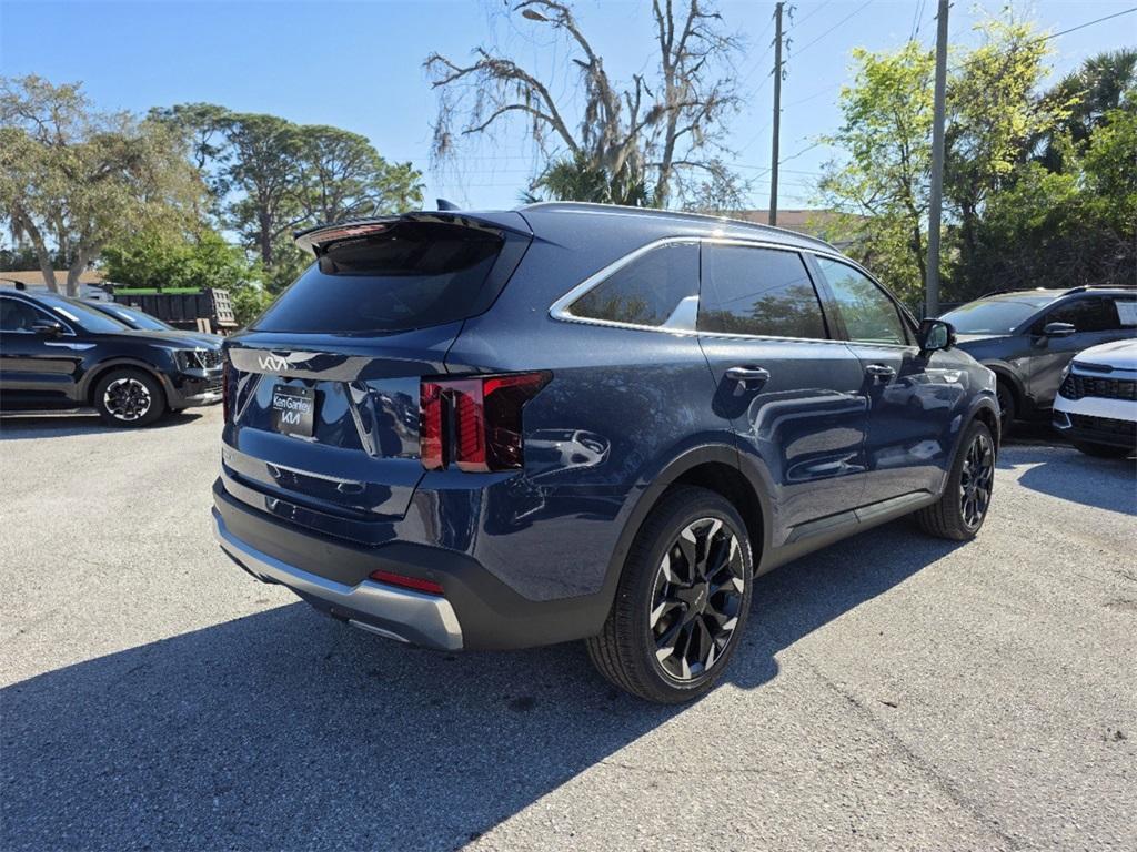 new 2025 Kia Sorento car, priced at $40,825