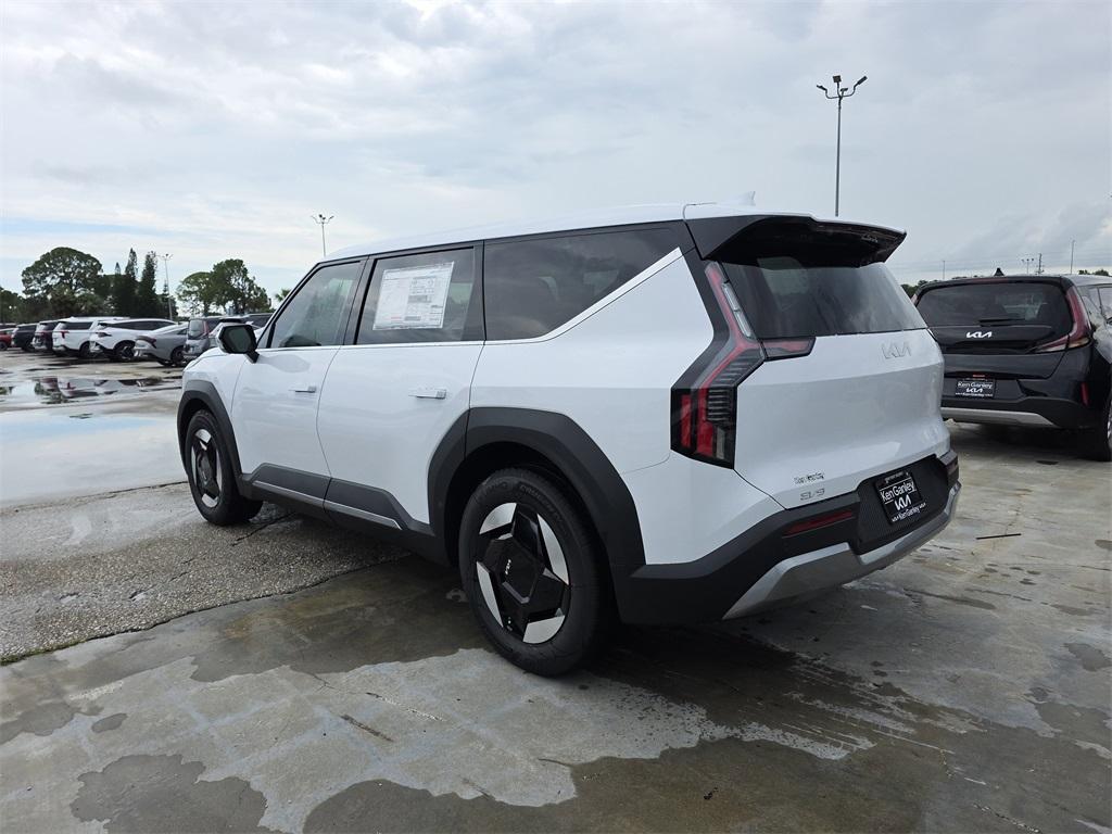 new 2026 Kia EV9 car, priced at $54,835