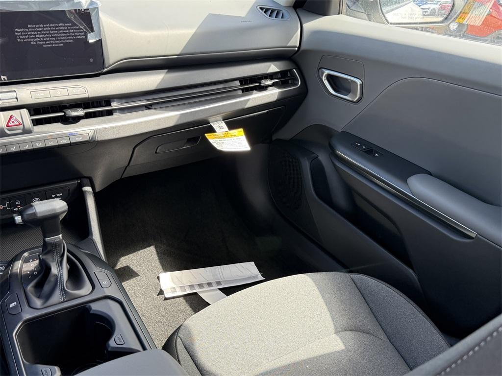 new 2025 Kia K4 car, priced at $24,655