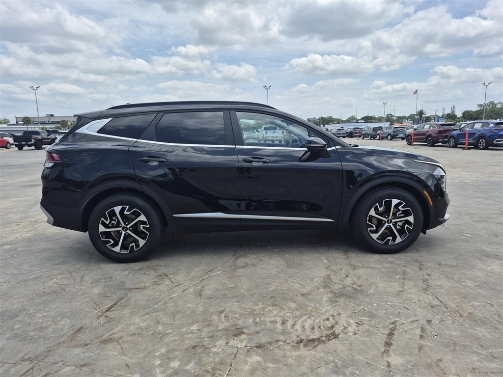 new 2025 Kia Sportage car, priced at $31,310