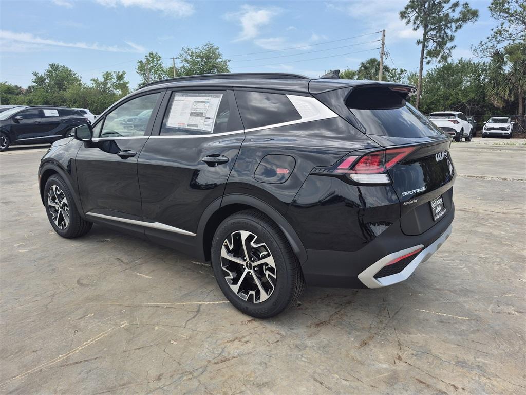 new 2025 Kia Sportage car, priced at $31,310