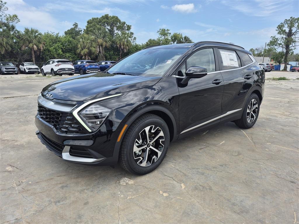 new 2025 Kia Sportage car, priced at $31,310