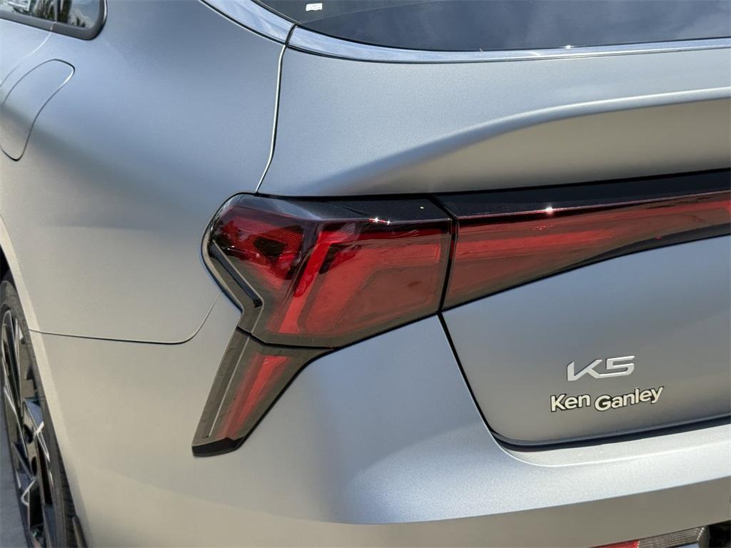 new 2026 Kia K5 car, priced at $27,582
