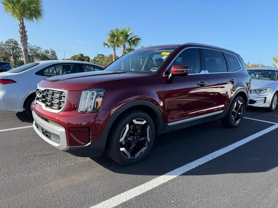 used 2023 Kia Telluride car, priced at $31,471