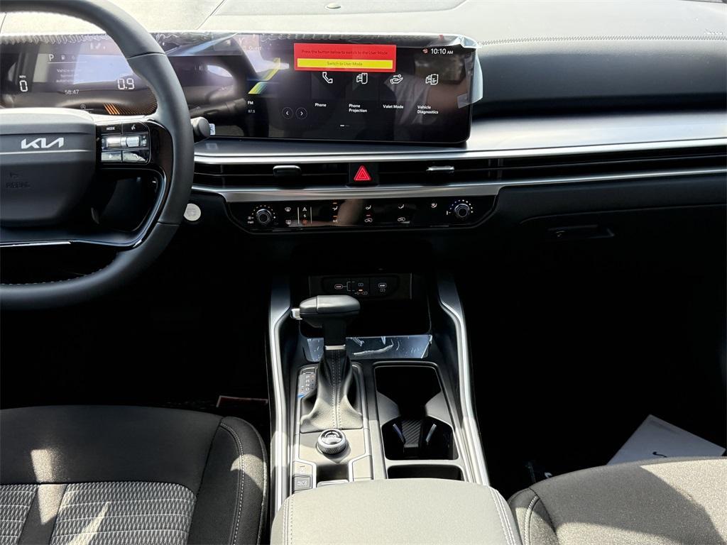 new 2026 Kia Sorento car, priced at $30,680