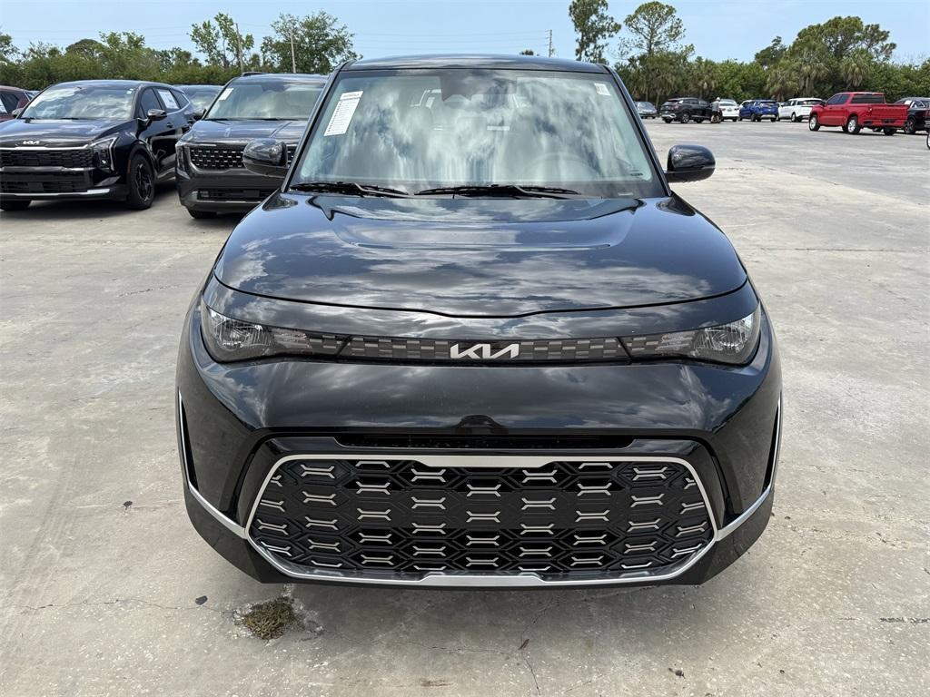 new 2025 Kia Soul car, priced at $25,705