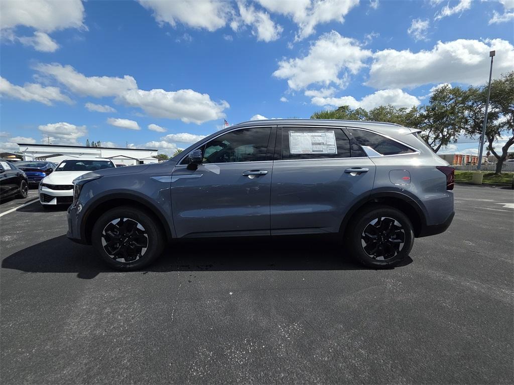 new 2025 Kia Sorento car, priced at $32,997