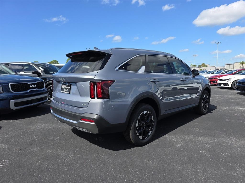 new 2025 Kia Sorento car, priced at $32,997