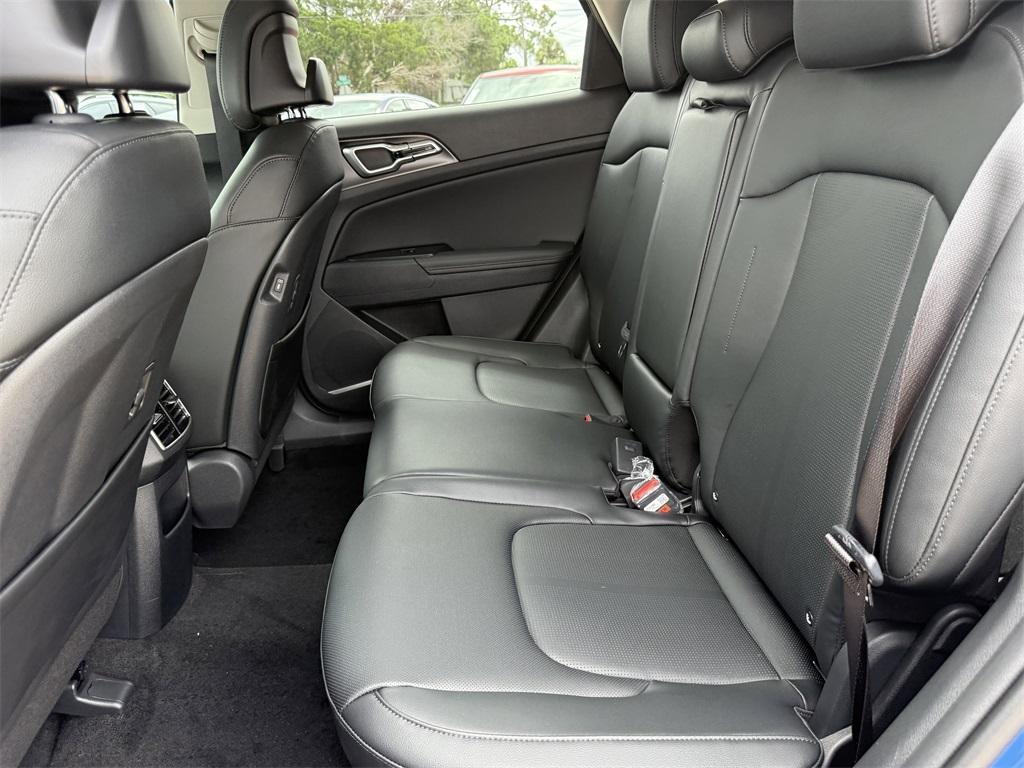 new 2026 Kia Sportage car, priced at $27,908