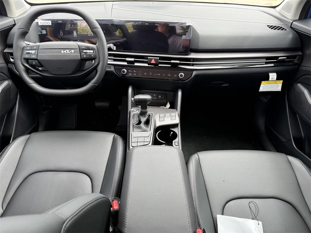 new 2026 Kia Sportage car, priced at $27,908