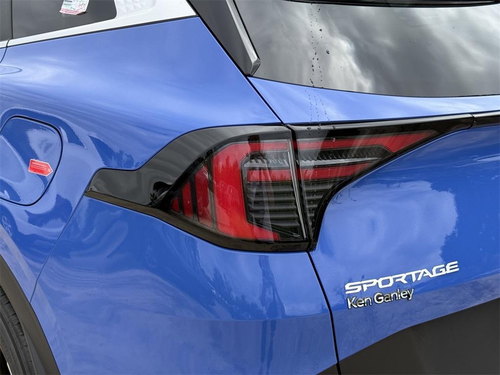new 2026 Kia Sportage car, priced at $27,908