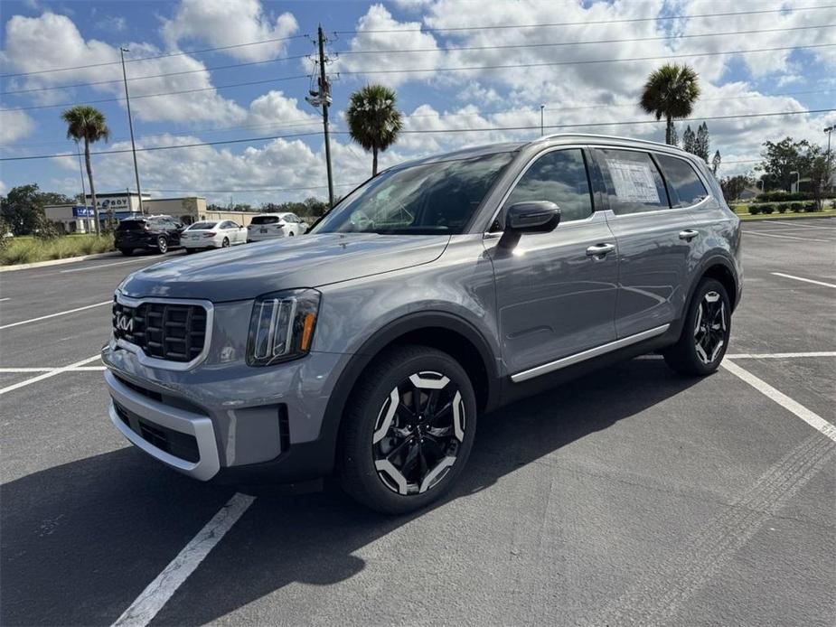 new 2025 Kia Telluride car, priced at $41,565