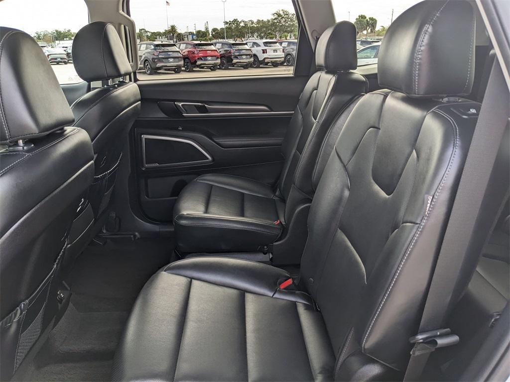 used 2023 Kia Telluride car, priced at $29,292