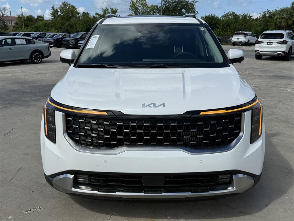 new 2026 Kia Carnival Hybrid car, priced at $50,160