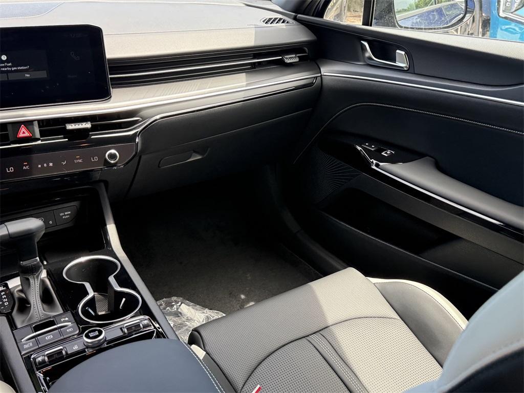 new 2026 Kia K5 car, priced at $27,250