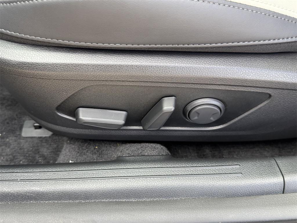 new 2026 Kia K5 car, priced at $28,785