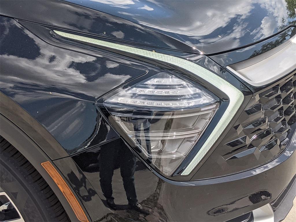 new 2025 Kia Sportage car, priced at $31,060