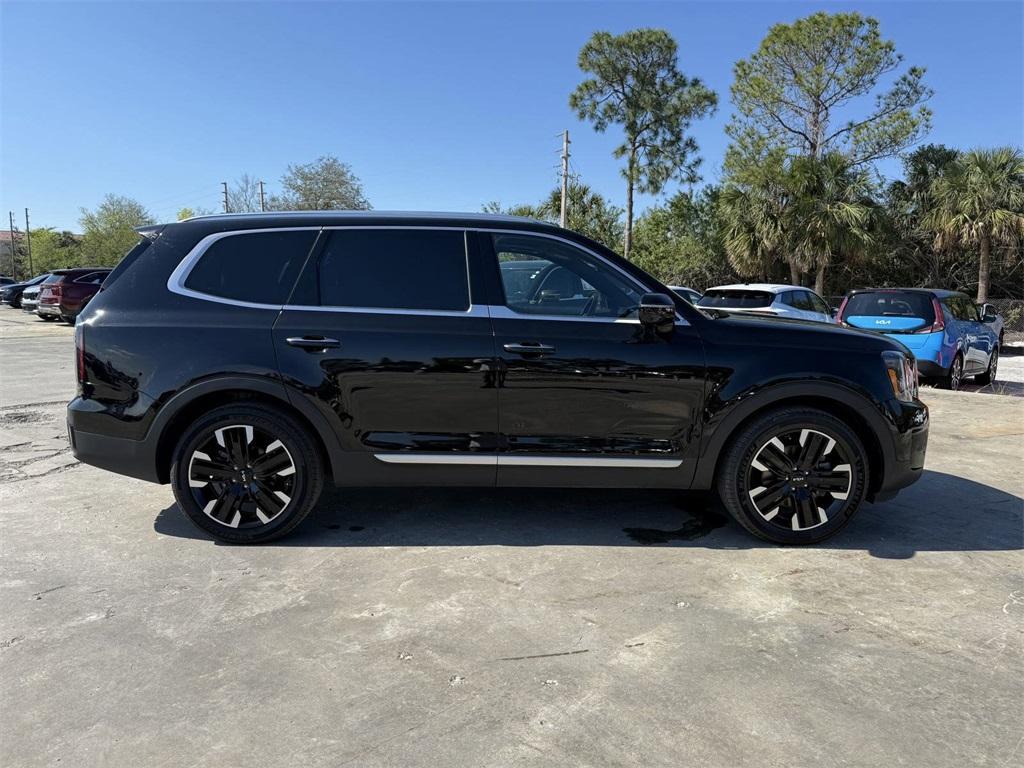 used 2024 Kia Telluride car, priced at $38,992