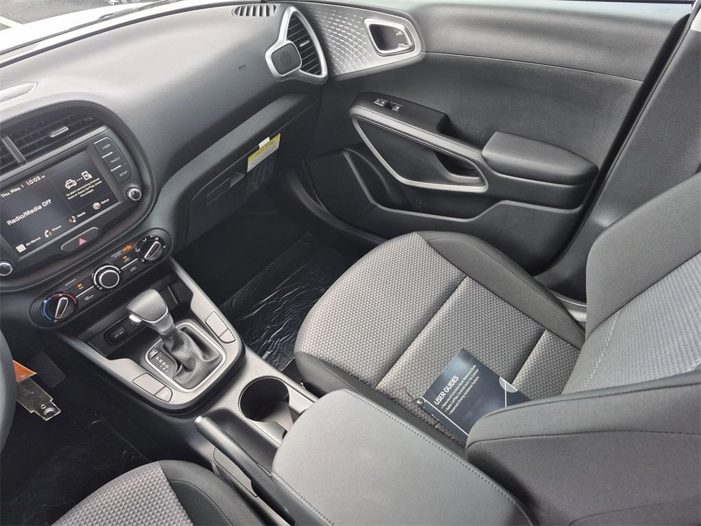 new 2025 Kia Soul car, priced at $22,605