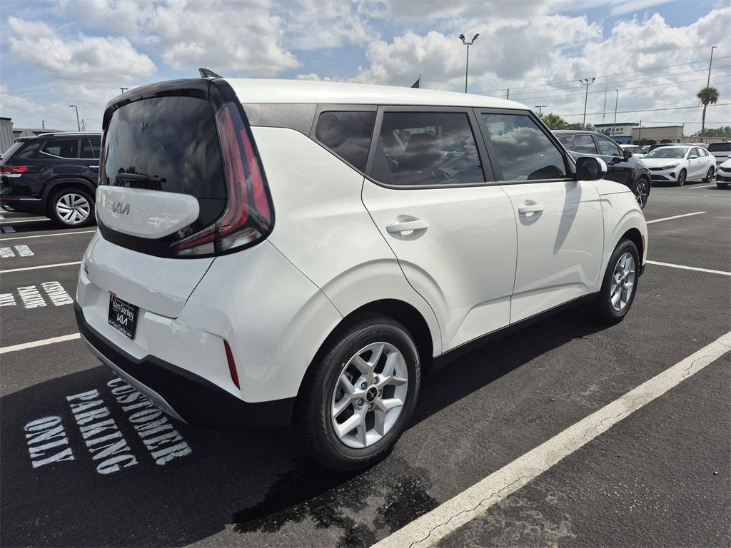 new 2025 Kia Soul car, priced at $22,605