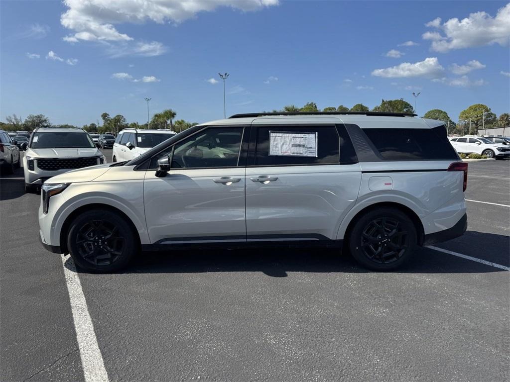 new 2025 Kia Carnival car, priced at $54,760