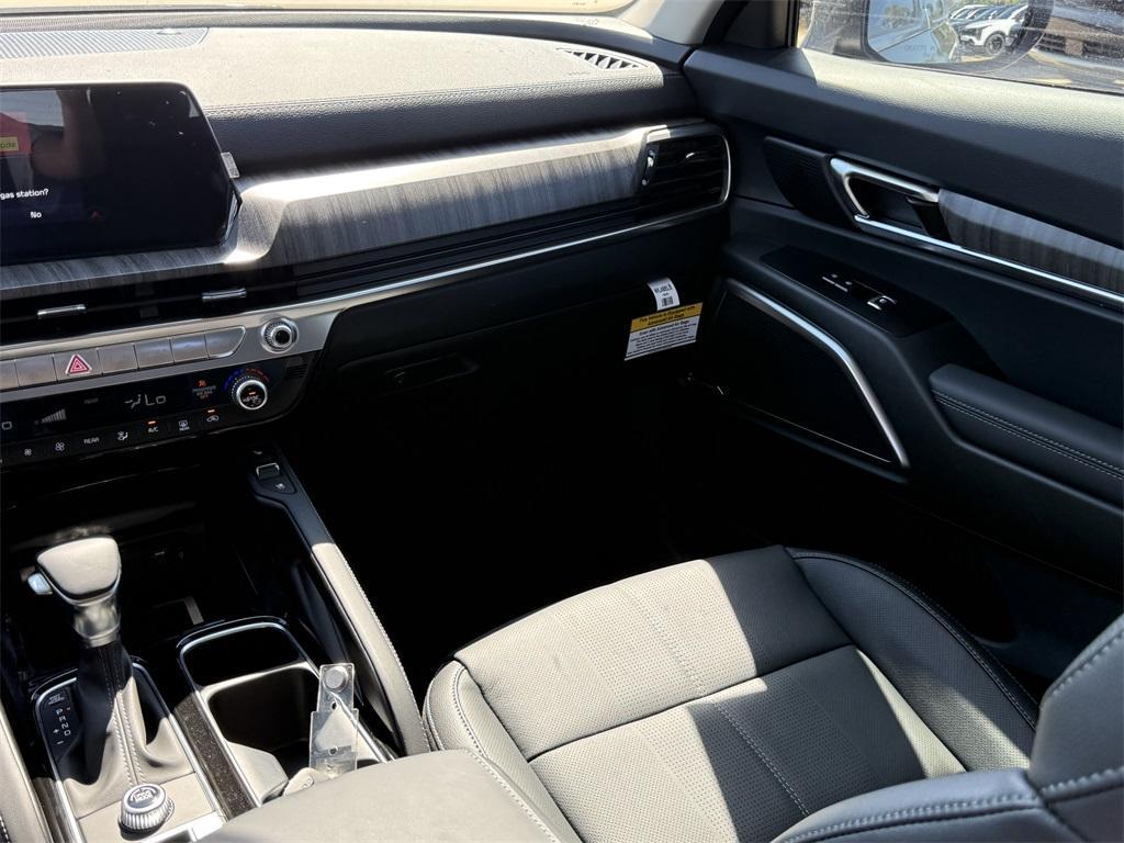 new 2025 Kia Telluride car, priced at $42,320