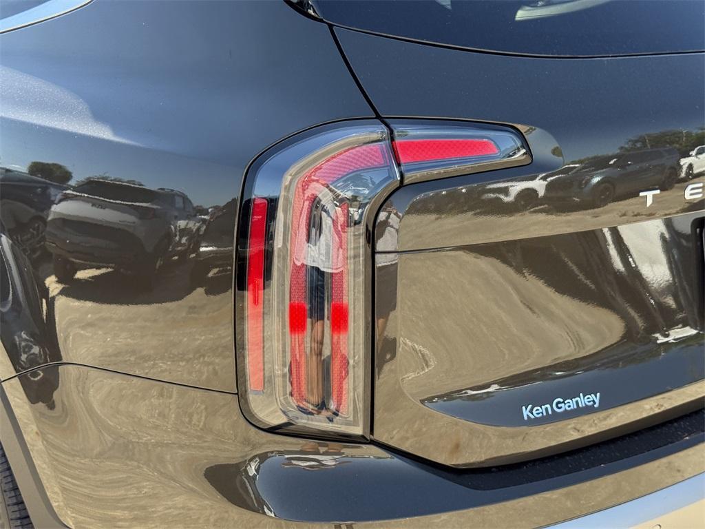 new 2025 Kia Telluride car, priced at $42,320