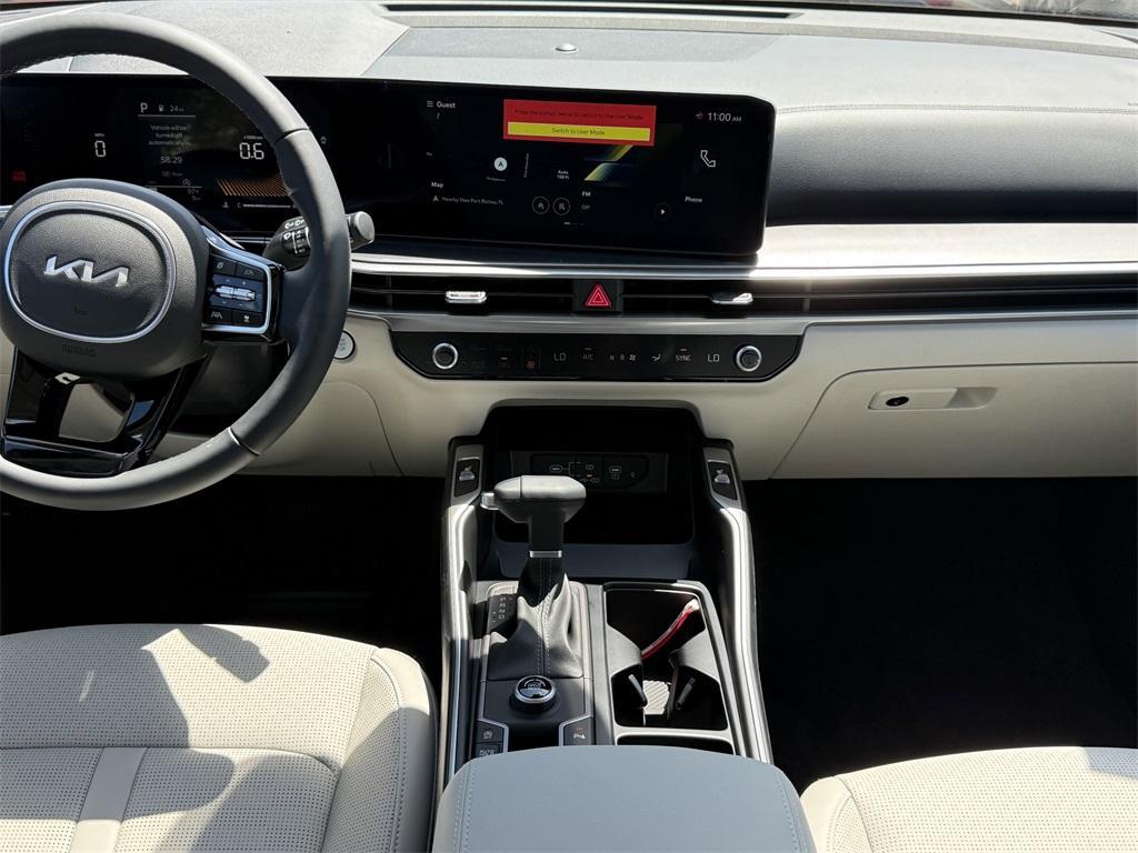 new 2025 Kia Sorento car, priced at $35,860