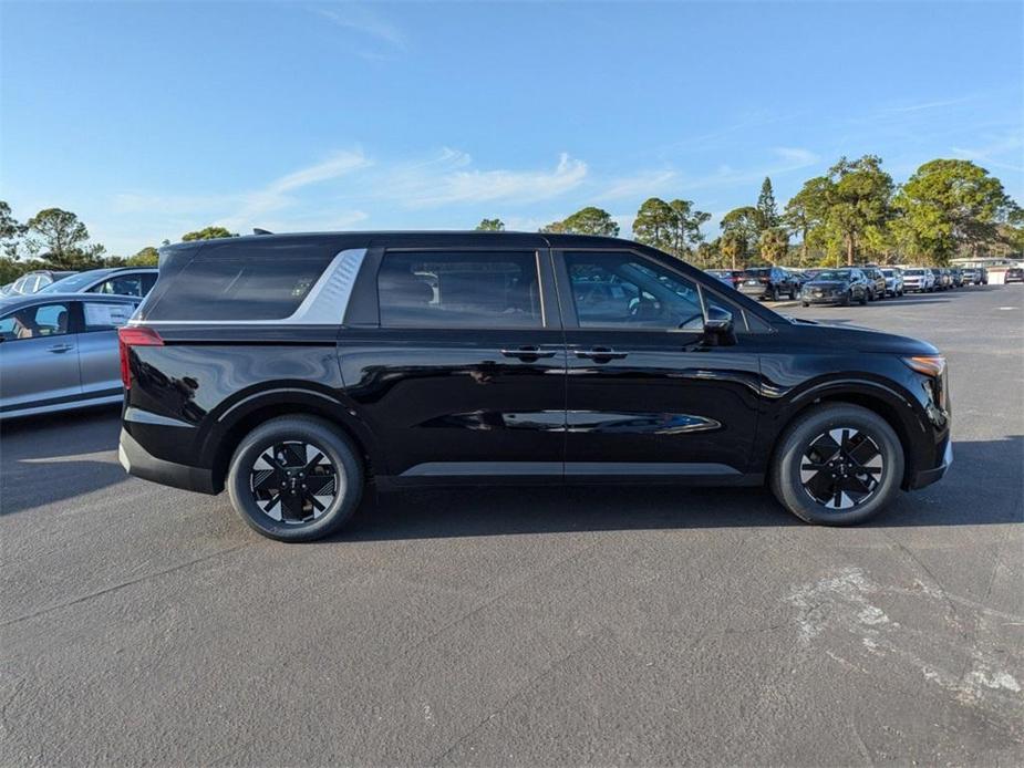 new 2025 Kia Carnival Hybrid car, priced at $42,655