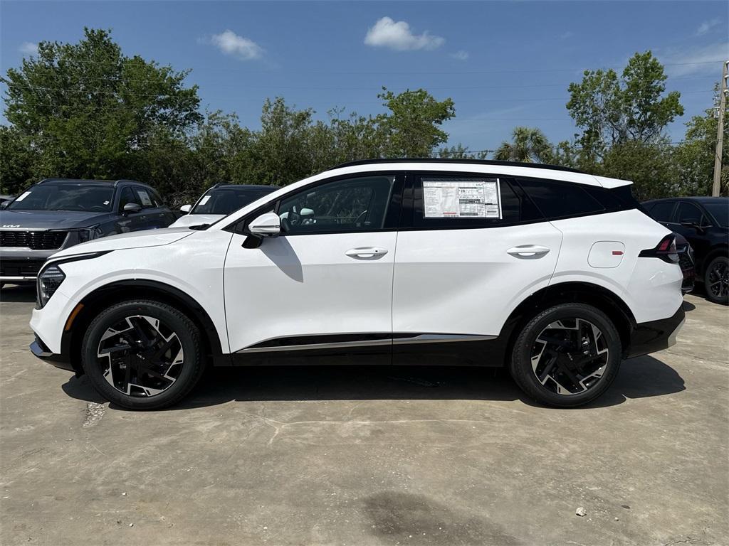 new 2025 Kia Sportage car, priced at $34,955