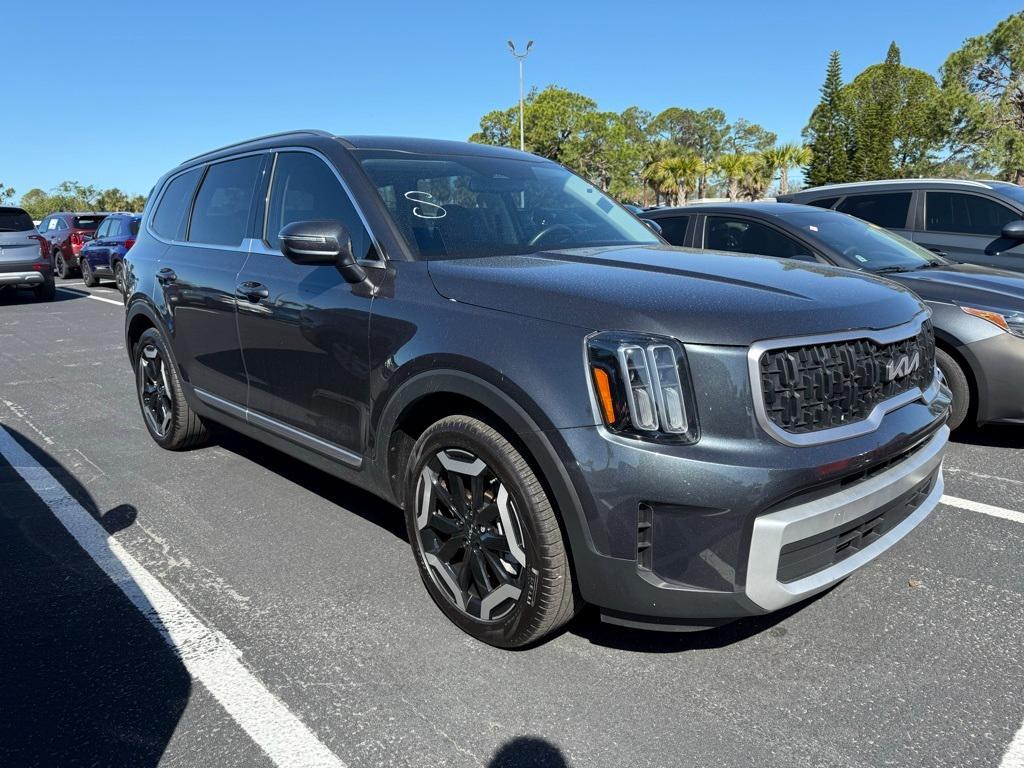 used 2024 Kia Telluride car, priced at $36,481