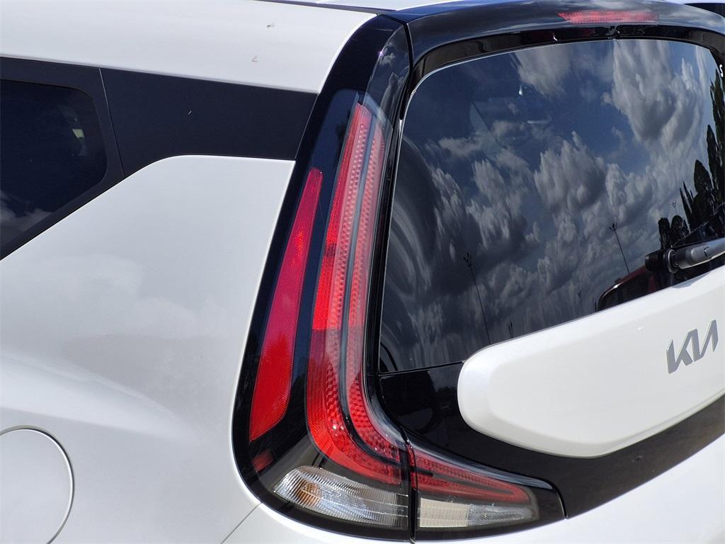new 2025 Kia Soul car, priced at $23,098
