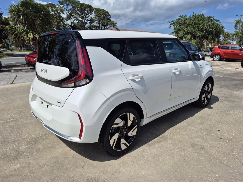 new 2025 Kia Soul car, priced at $23,098
